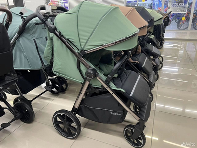 Детская коляска LUXMOM H18 Зеленый