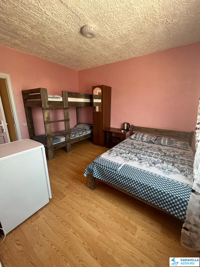 Гостевой дом №211 - 4-местный номер