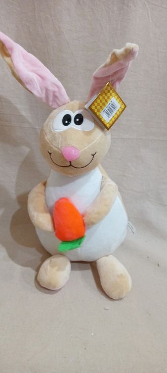 Заяц с морковкой (артикул 6188) 30 см