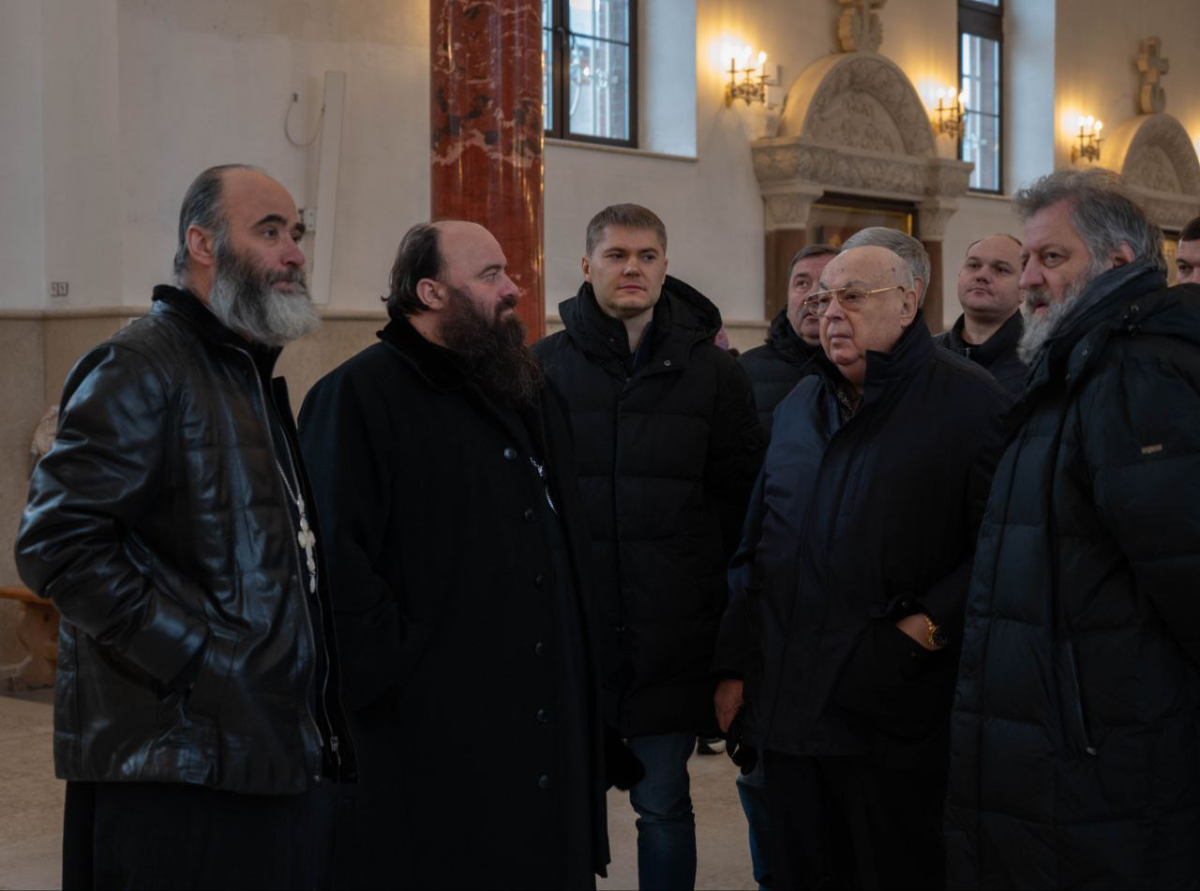 Слуцкий леонид эдуардович ресин. Ресин владимир иосифович и слуцкий. Архитектурная мастерская мальцева ресин. Ресин владимир иосифович и слуцкий. Леонид слуцкий депутат ресин.