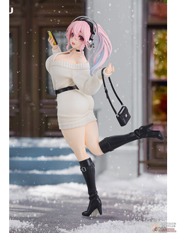 Фигурка Сонико (Sonico Winter Memory ver.)
