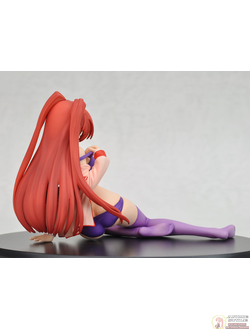 Фигурка 1/7 Тамаки Косака (Tamaki Kousaka Iris Purple Underwear ver.)