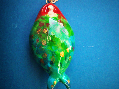 "Возвращение рыбки Русалды в Изумрудную лагуну", подвеска в стиле минимализма