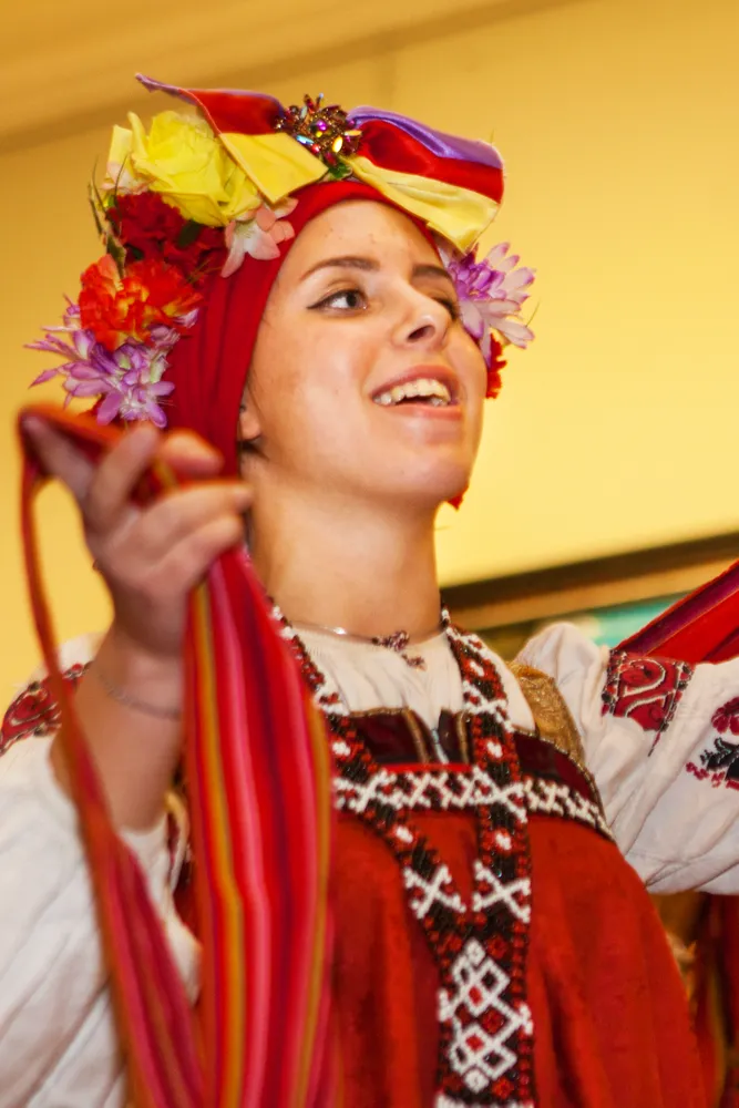 Образцовый детский фольклорный ансамбль «Веретенце», Курский костюм