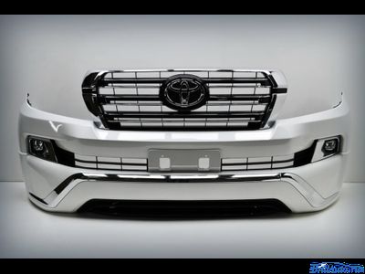 Бампер + губа MIDDLE EAST Toyota Land Cruiser 200 2007-2015 в стиле 2016+