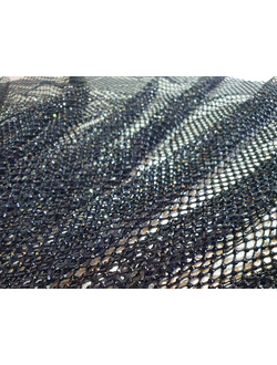 Сетка ЧЕРНАЯ с  черными стразами SS10 ширина 1,3 метра