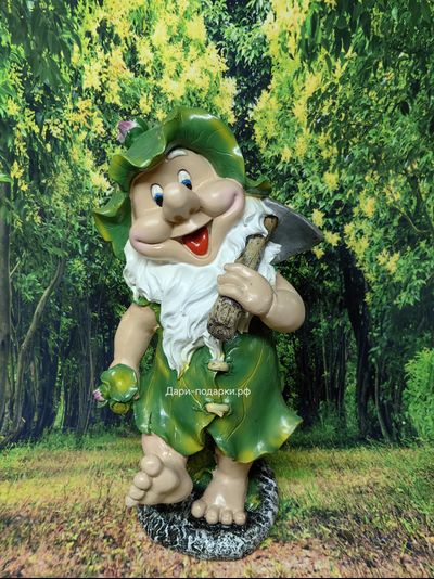 Гном садовник с мотыгой 53*30см   2,5кг   полистоун пр-во Россия  3195/012595*