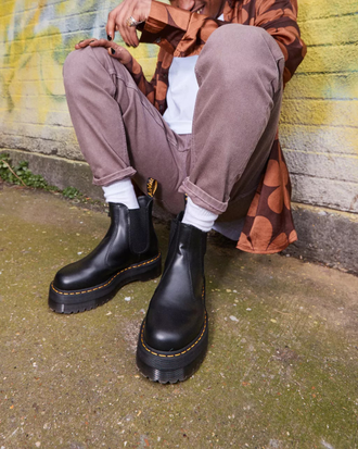 2976 platform leather chelsea boots hotsell