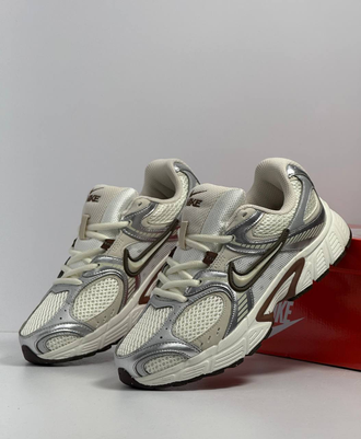 Nike V5 RNR Sail Fauna Brown
