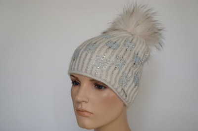 Шапка с помпоном Vizio 1005 CP  белая