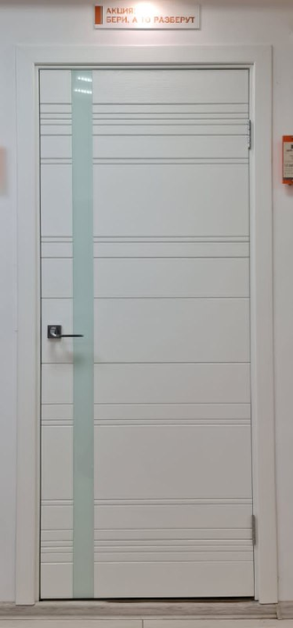 Межкомнатная дверь "S11h" эмаль белая (стекло белое Lacobel)