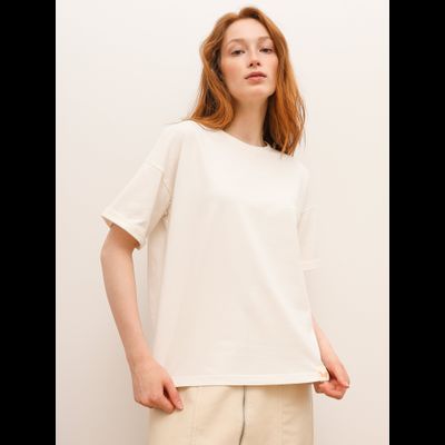 ЖЕНСКАЯ ФУТБОЛКА СВЕТЛАЯ "ВОЗДУШНАЯ"