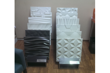 Напольные экспозиторы с нашей продукцией в одной из студий дизайна г. Москвы