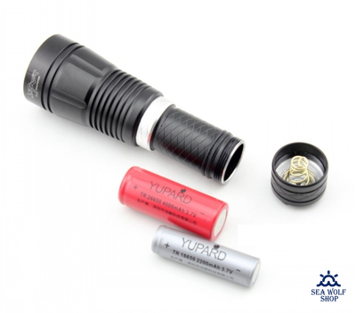 Фонарь подводный Yupard-B1 L2-1200Lm-белый 16,5см