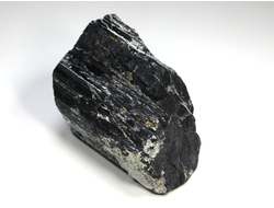 Турмалин чёрный шерл, кристалл, Бразилия (83*60*48 мм, 353 г) №24775