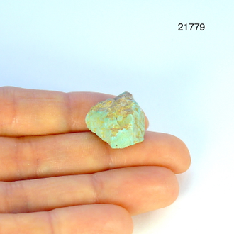 Бирюза натуральная (необработанная) Казахстан арт.21779: 3,5г - 17*16*11мм