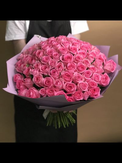 101 розовая роза