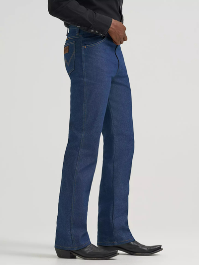 Джинсы 935 Wrangler® Cowboy Cut® Bootcut узкий крой (жёсткие)