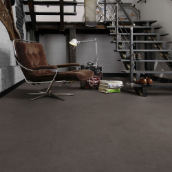 Биополы Purline Wineo 1200 stone XL Presenting Karl MLP118R в интерьере гостиной