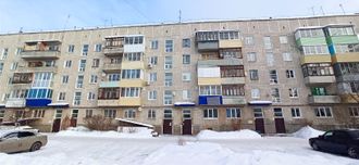 3-к б/у квартира, 63,1 кв.м., Свердловский тракт, д.37, 1/5 этаж.