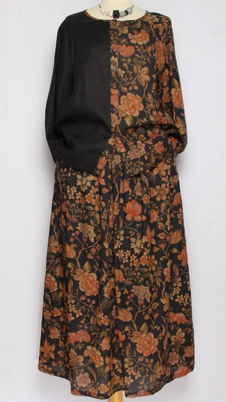 Костюм "Комбинированный длинный рукав" черный розы до р.44-46