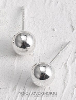 АЛ-210.  Серьги пусеты шарики.