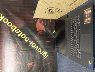 НОВЫЙ MSI Katana 17 HX B14WFK-051XRU ( 17.3 QHD IPS 240Hz i7-14650HX RTX5060 (8Gb) 16Gb 1024SSD )
