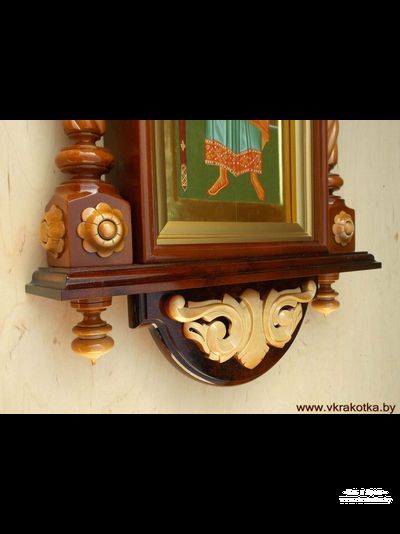 Резной киот для мерной иконы