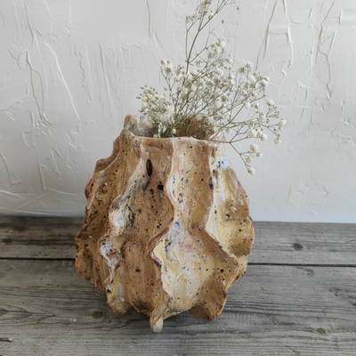 Продана. Ваза керамическая для цветов и сухоцветов