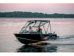 Моторная лодка Realcraft 470 Fish Pro