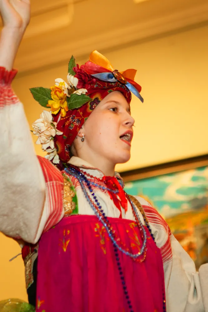 Образцовый детский фольклорный ансамбль «Веретенце», Курский костюм