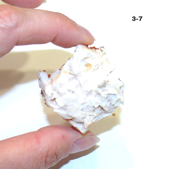 Ванадинит натуральный (щетка) №3-7: 40*39*23мм