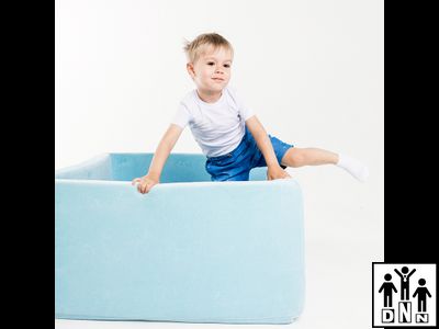 Сухой бассейн BOX (голубой) (цвет шариков 1)