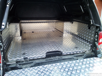 Платформа грузовая выкатная Mitsubishi L200 (2015-) под алюминиевую обшивку кузов АВС-Дизайн