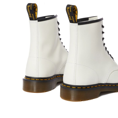 Dr. Martens SMOOTH LEATHER LACE UP boots