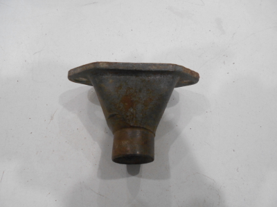 Впускной патрубок СМЗ С3А