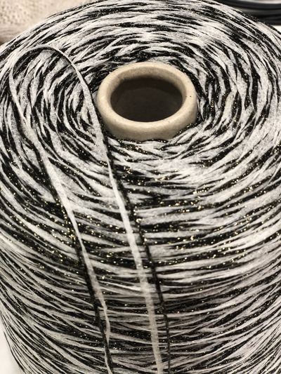 Brunello Cucinelli  70% SE  22 CO% 8% LUREX  350 м/100 гр