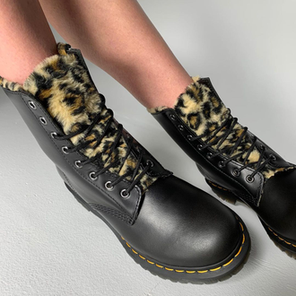 Зимние ботинки Dr. Martens Leopard черные