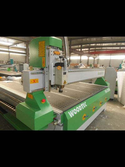 Фрезерно-гравировальный станок с ЧПУ WoodTec H 2030