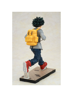 Фигурка 1/8 Изуку Мидория (Izuku Midoriya School Uniform Ver.)