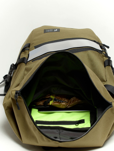 Рюкзак Гоша Орехов Technic Rolltop L детали