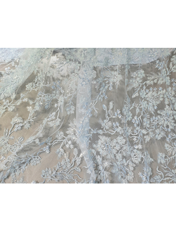 Вышивка с бисером и прозрачными пайетками ЛЕД B20118