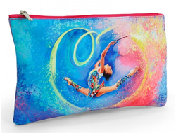 Косметичка с гимнасткой