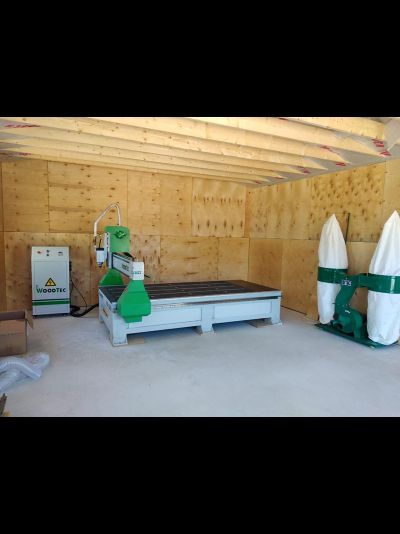 Фрезерно-гравировальный станок с ЧПУ WoodTec HR 1325