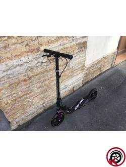 Самокат складной RAVEN 200 Черный нео-хром с ручным тормозом