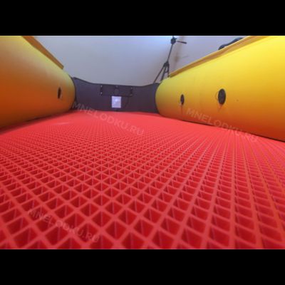 ЭВА-коврик MNELODKU для лодки