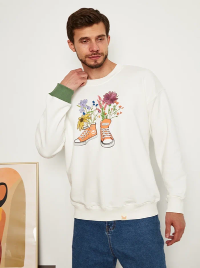 МУЖСКОЙ СВИТШОТ БЕЛЫЙ "ЦВЕТОЧНЫЕ КЕДЫ"