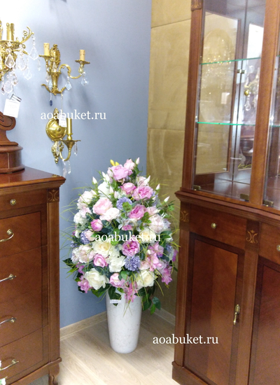 Большая композиция из искусственных цветов Фаворитка № НП011/Купить на АОАБУКЕТ