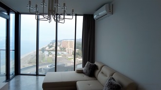 Продаётся 3-х комнатная квартира, с шикарным панорамным видом на побережье Чёрного моря, фото 3