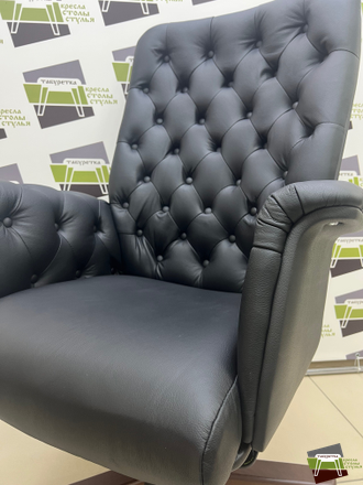 Кресло руководителя MESSINA A  высокая спинка кожа черная+к/з/дерево темный орех